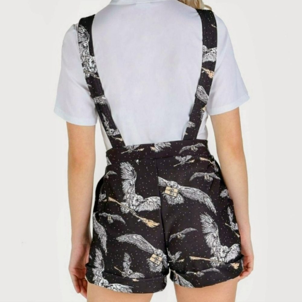 Blackmilk x Harry Potter Owl Post Hedwig Broomstick Short Overalls Large - Picture 2 of 12